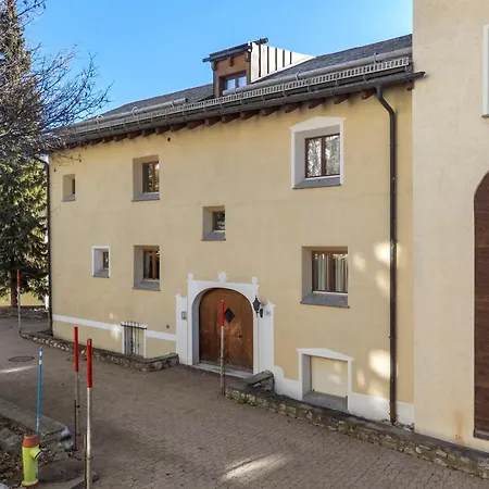 Abitaziun Guardalej 756 - * Champfer