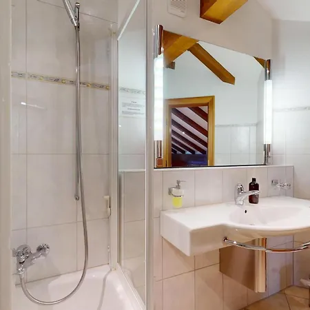 Abitaziun Guardalej 756 - * Champfer